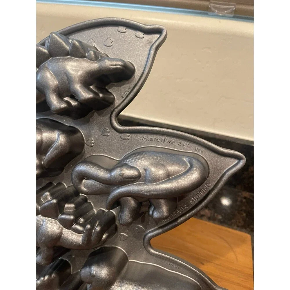 Nordic Ware aluminum previously